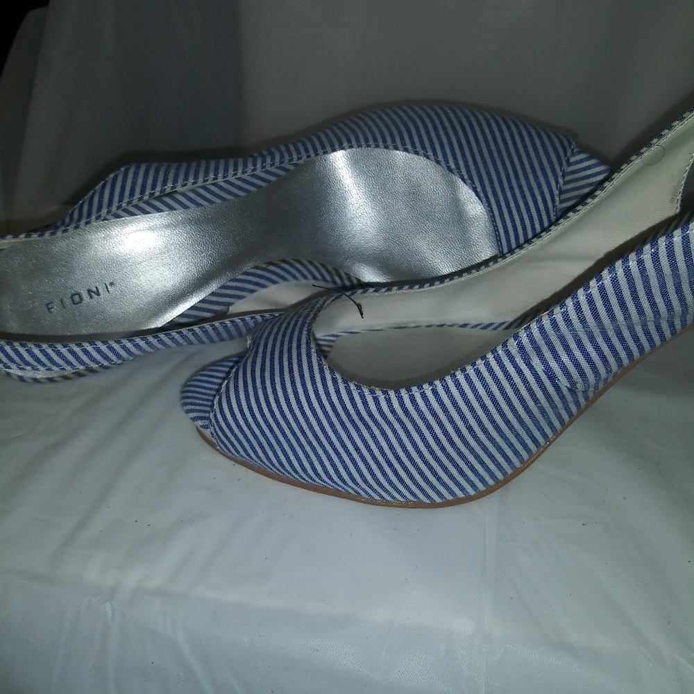 Fioni Shoes - Picture 7 of 7